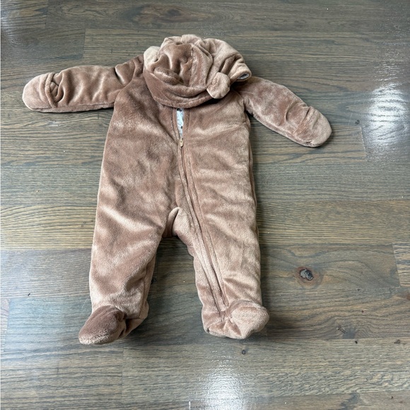 Carter's Soft Brown Kids Footie‎ - Picture 6 of 9